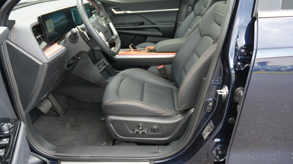 KGM Torres EV Test (2025)