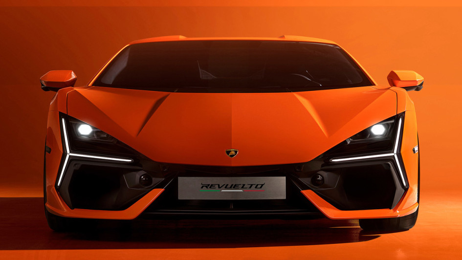 Lamborghini Revuelto