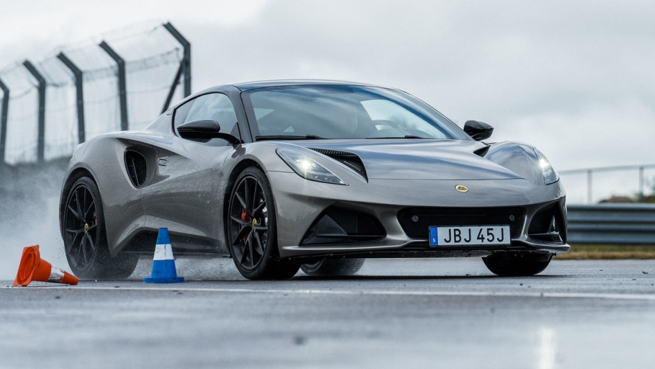 Lotus Emira Turbo SE 