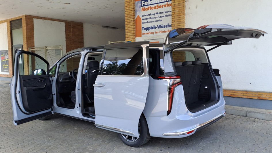 Maxus Portfolio (2023)