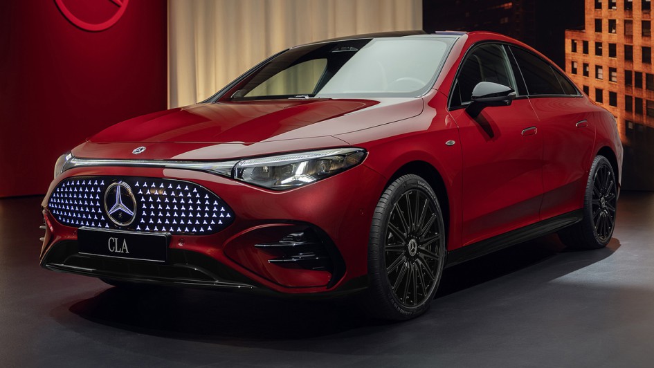 Mercedes-Benz CLA mit EQ Technologie und AMG Line Plus