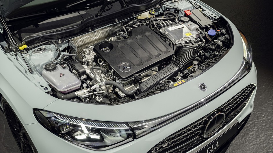 Mercedes-Benz CLA mit Hybridmotor