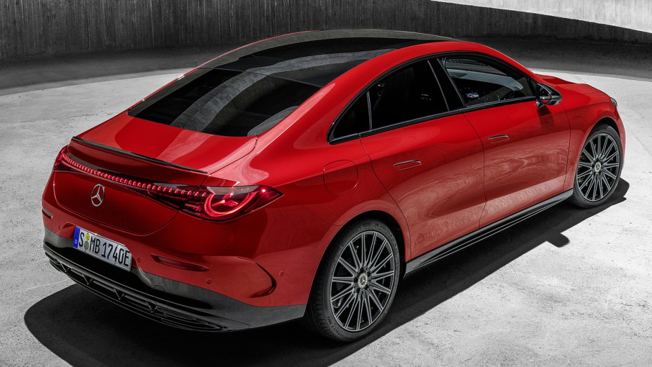 Mercedes-Benz CLA mit EQ Technologie und AMG Line Plus