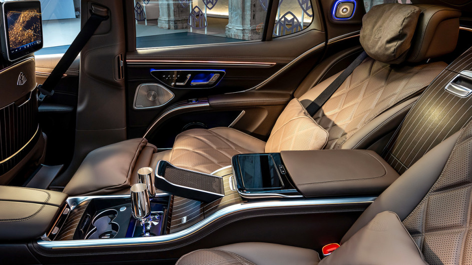 Mercedes-Maybach EQS SUV