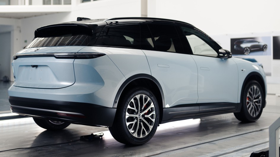 Nio EL6 (2023)