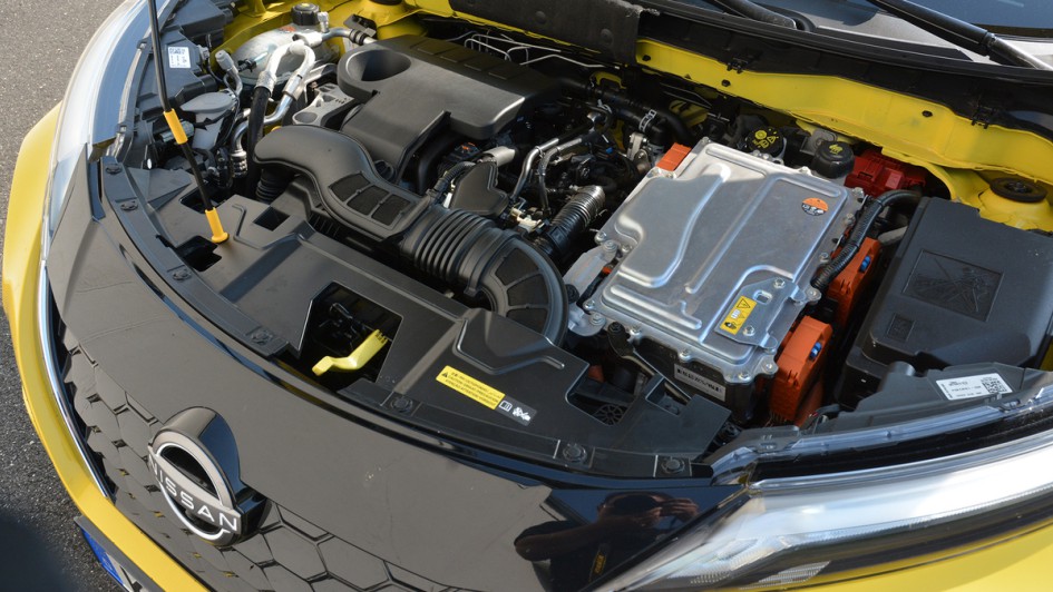 Nissan Juke Hybrid, Hybrid, Motor, Motorraum