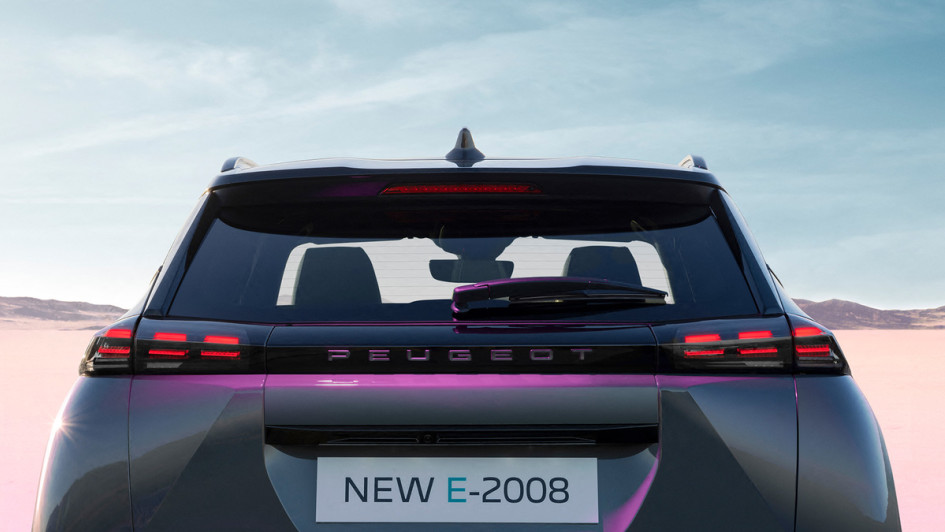 Peugeot 2008 (2023)