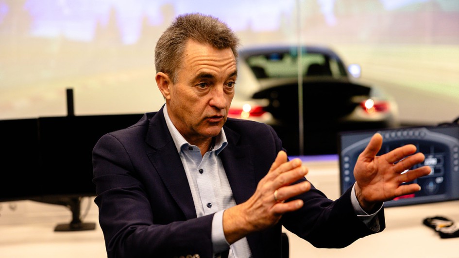 Pirelli-Reifentest am Simulator