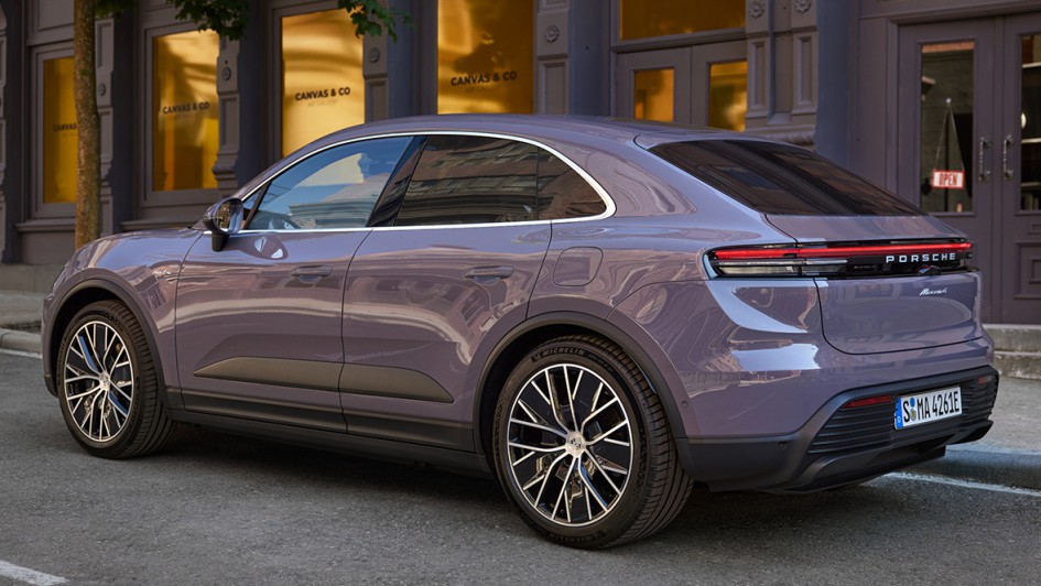 Porsche Macan (2024)