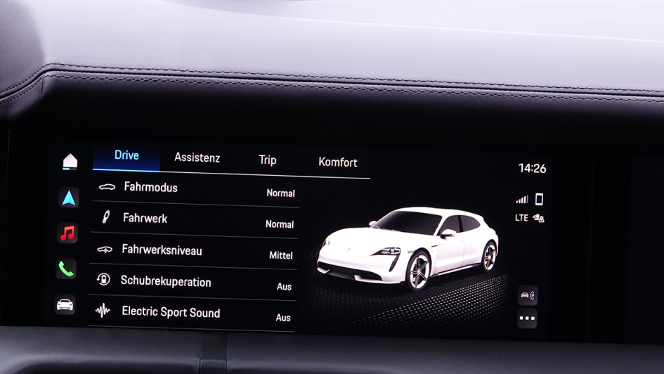 Einstellmöglichkeiten gibt es am Fahrwerk, am Sound, am Grad der Rekuperation.