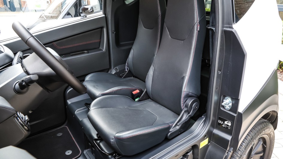 Silence S04 Nanocar L7e