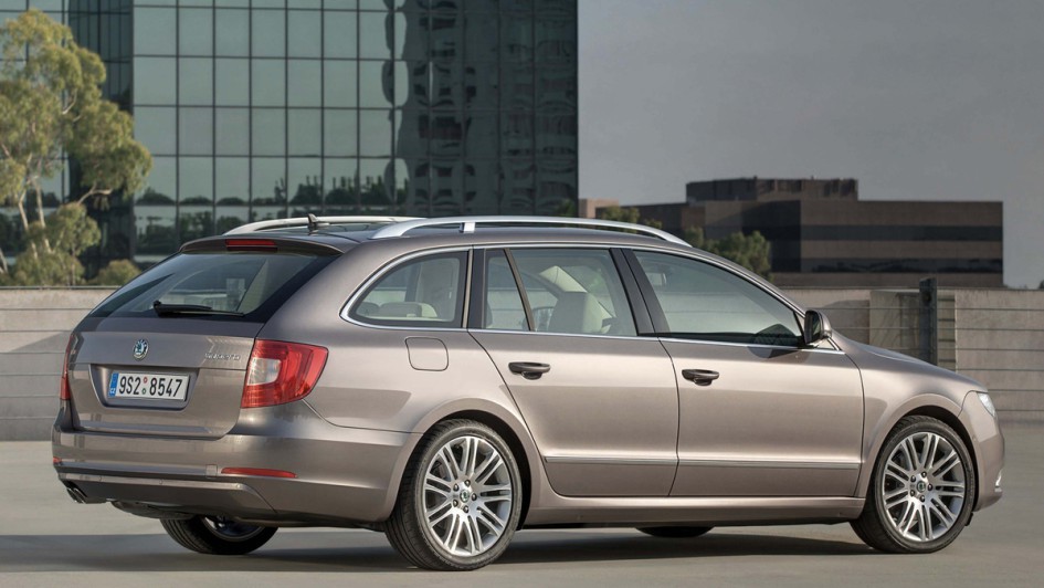 90 Jahre Skoda Superb