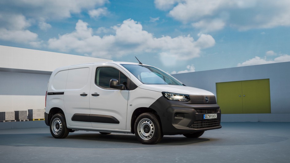 Stellantis ProOne Smart-Compact-Van