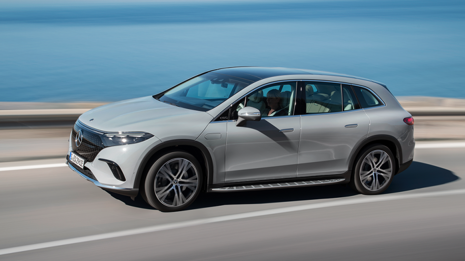 Mercedes EQS SUV