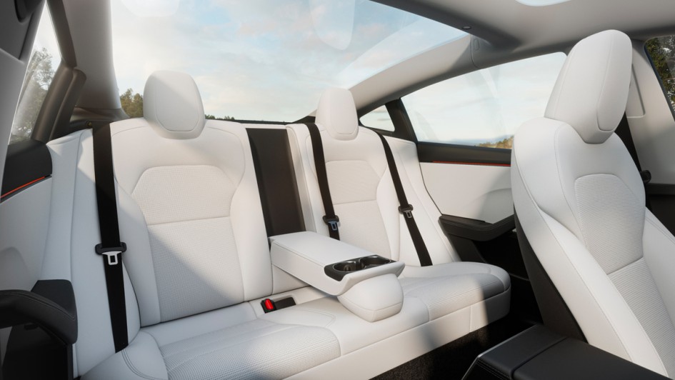 Tesla Model 3 (2024)