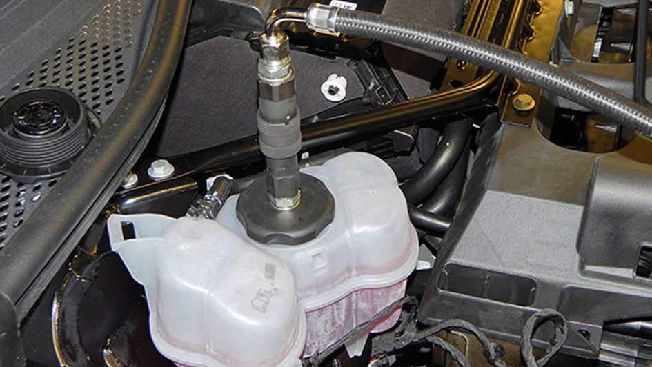 Kühlmitteltausch mit Texa VAS 531 011