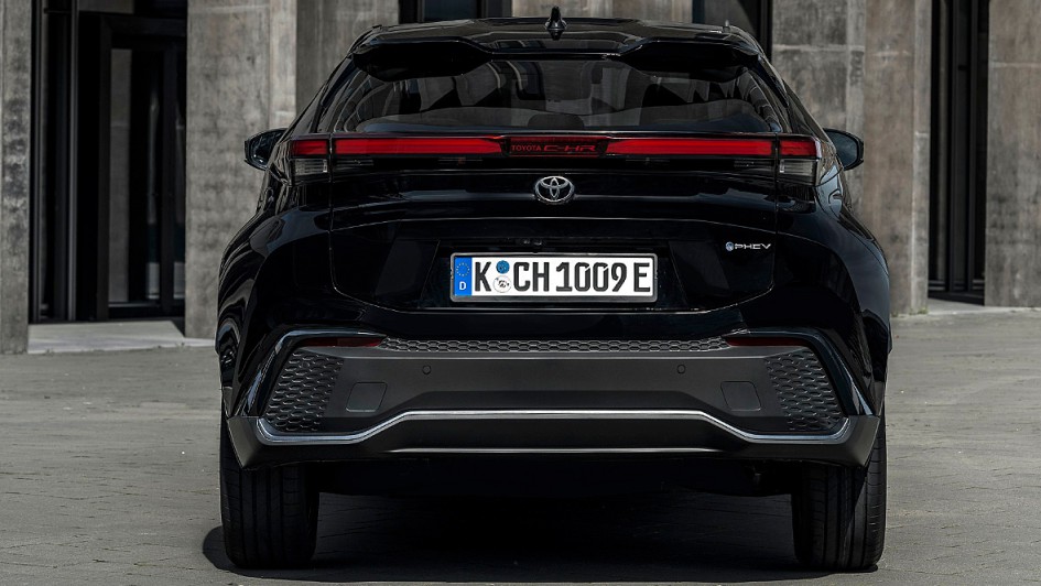 Toyota C-HR PHEV
