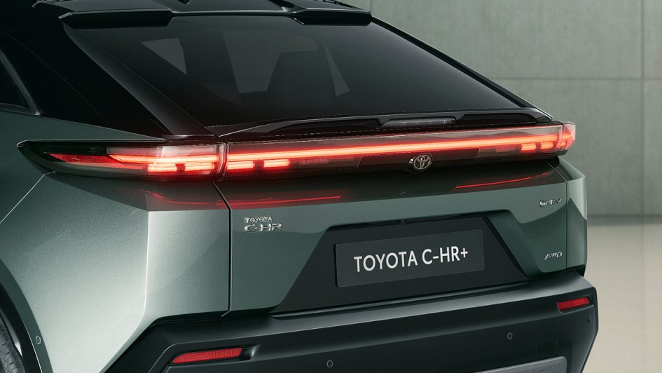 Toyota CH-R+