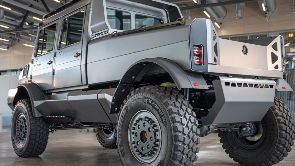Mercedes-Benz Trucks Unimog