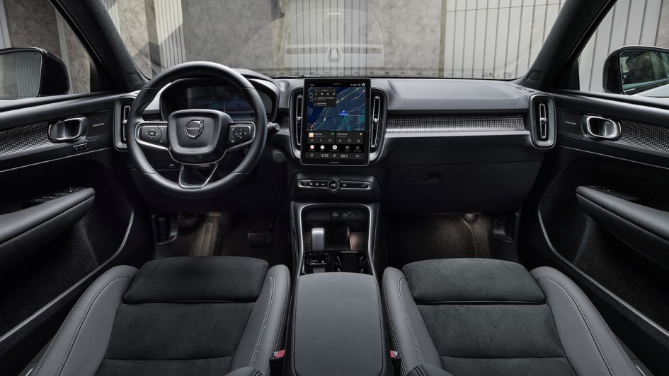 Volvo EX40 2027